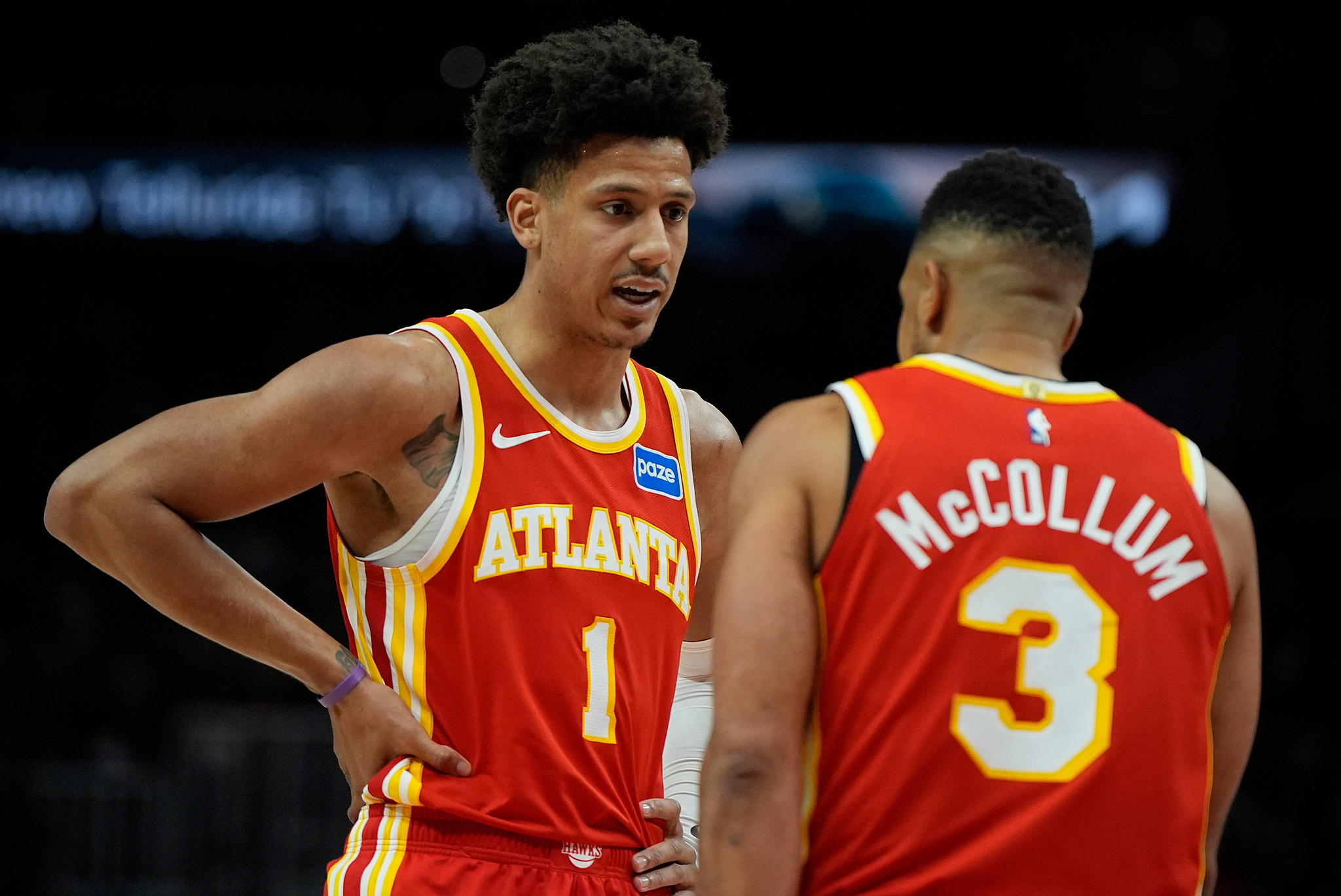 世界杯直播下载-约翰逊23+10+12麦科勒姆30分 老鹰轻取雄鹿9连胜